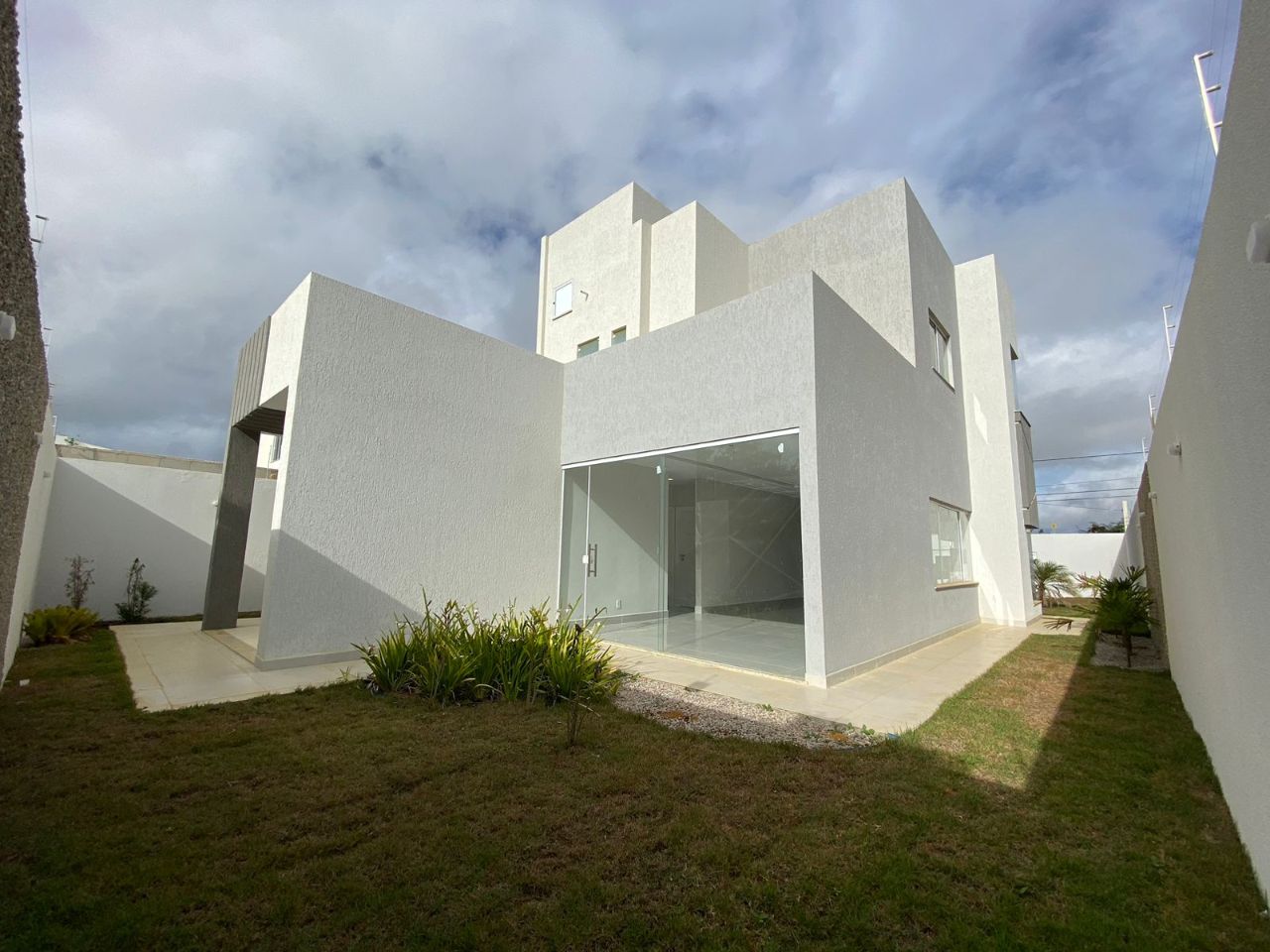 Casa de Alto Padrão no Candeias — foto 4